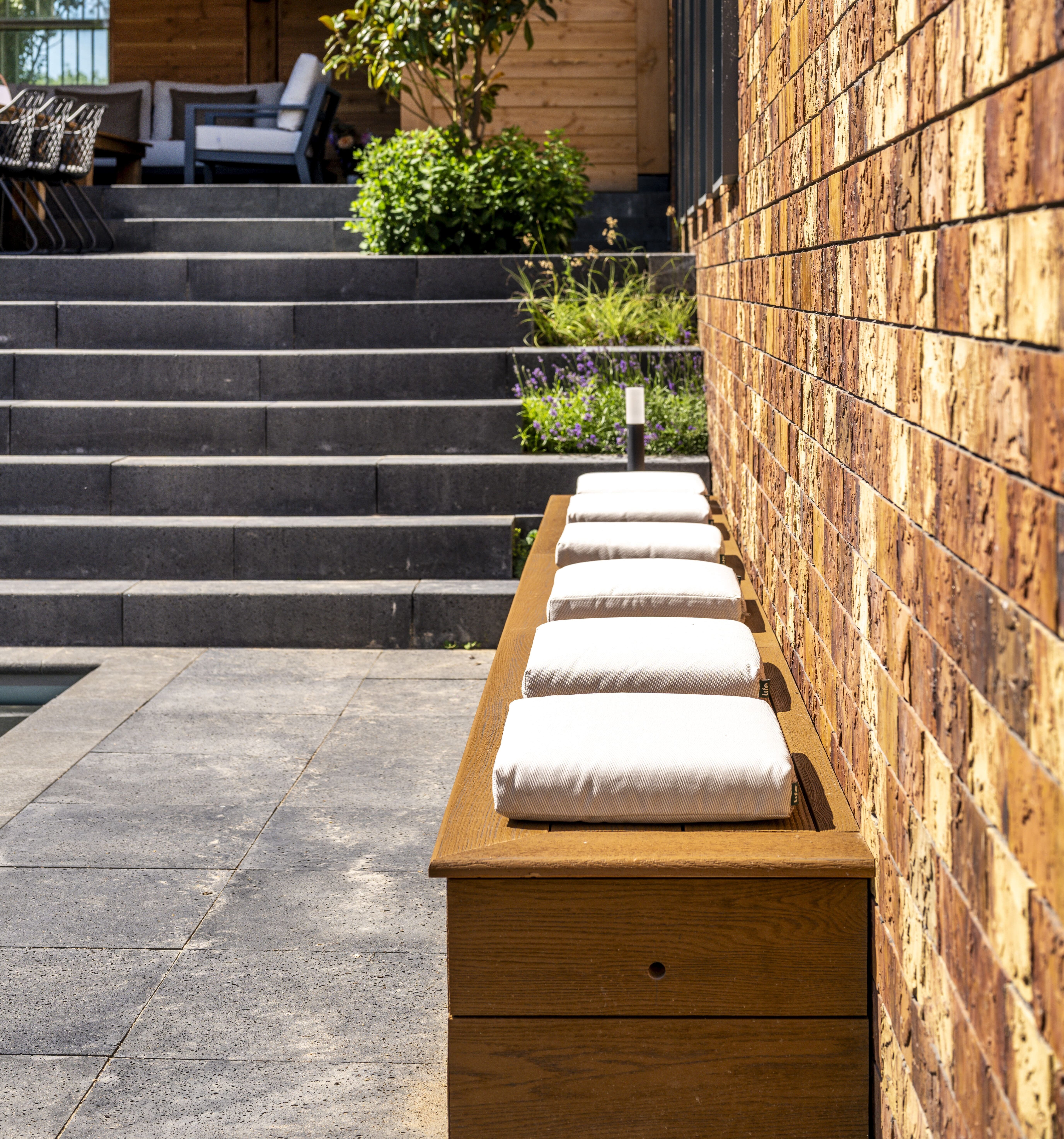 Trap tuin zwembad Tuinproject tuinhuis en plunge pool - Beuningen